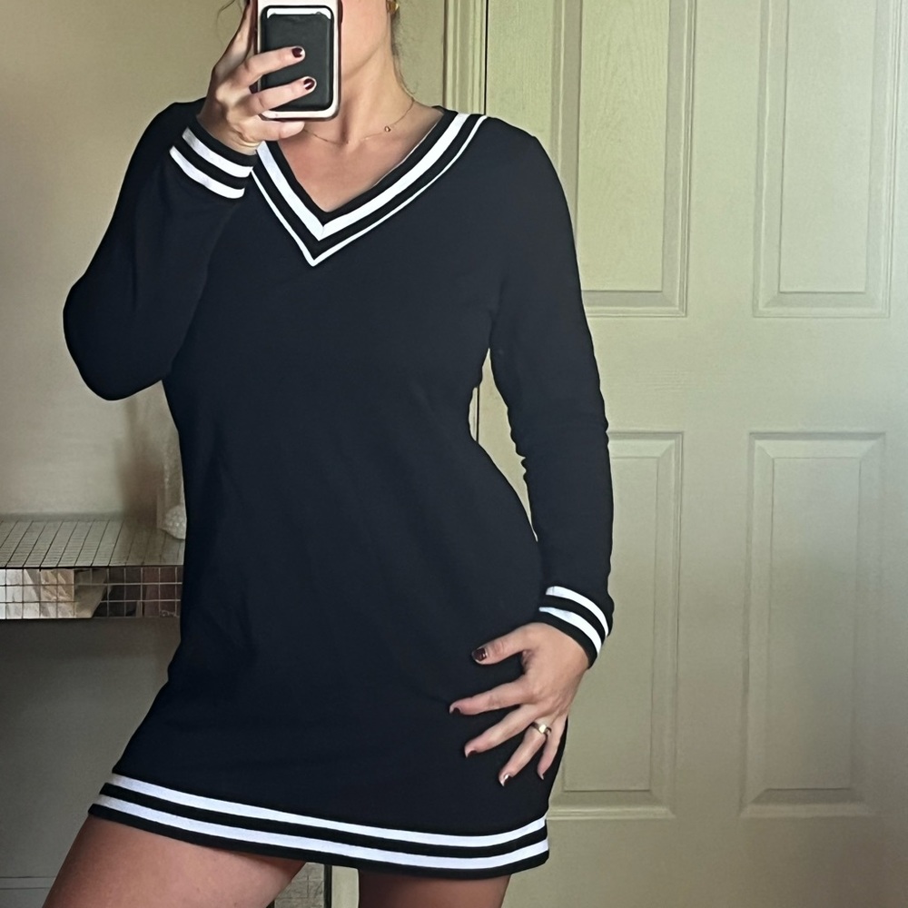 Long Sleeve Black & White Casual Dress